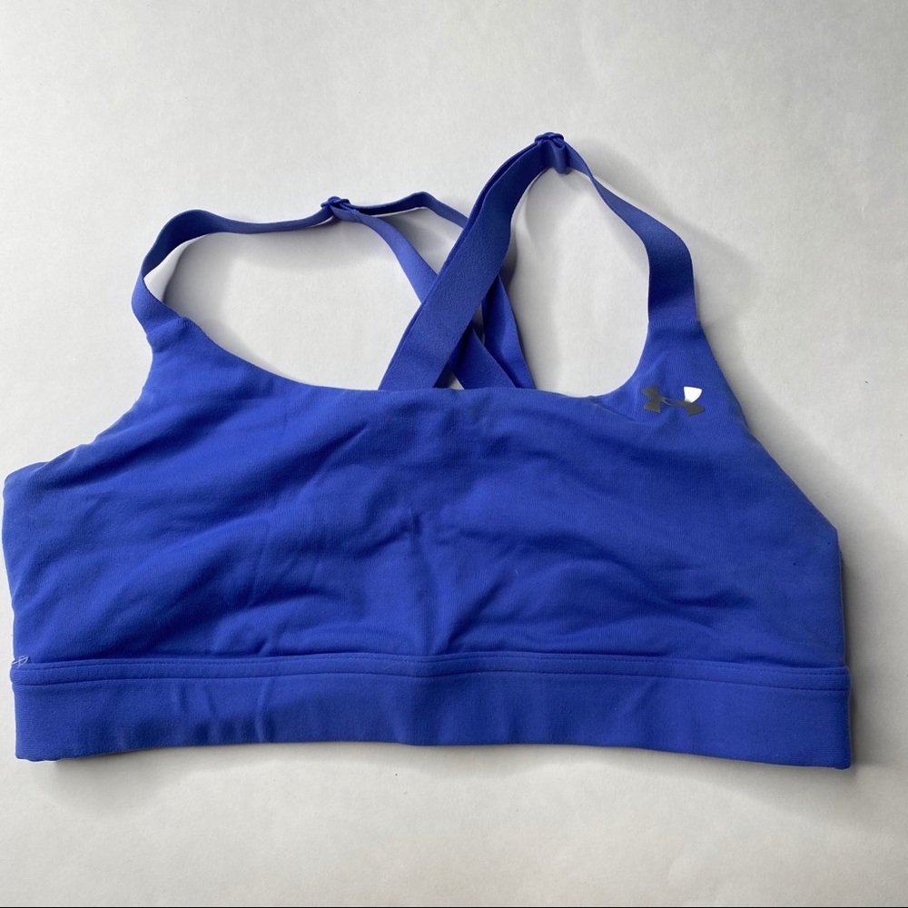 Under Armour Eclipse Mis Sports Bra in Periwinkle
